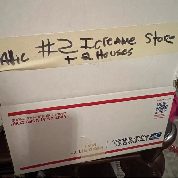 Vintage Ceramic Christmas Church Holiday Village Lighted Building House - Picture 11 of 11